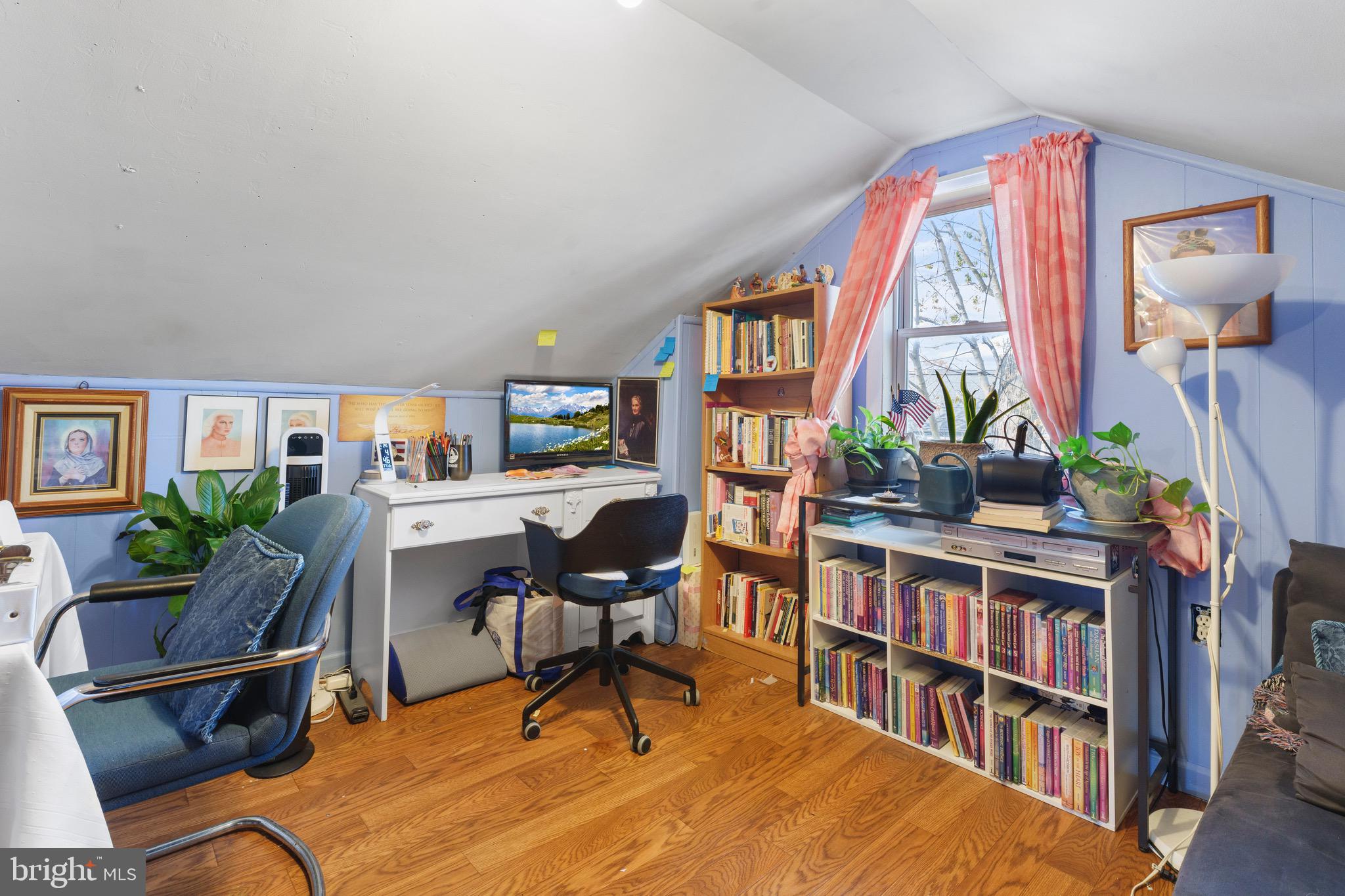9707 Braddock Road Silver Spring, MD 20903 - Photo 23 of 32 Gallery Image 23
