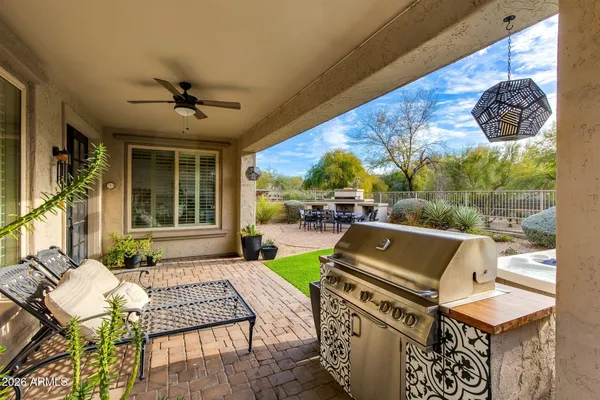 $1,295,000 | 21711 North 39th Place, Phoenix, AZ 85050