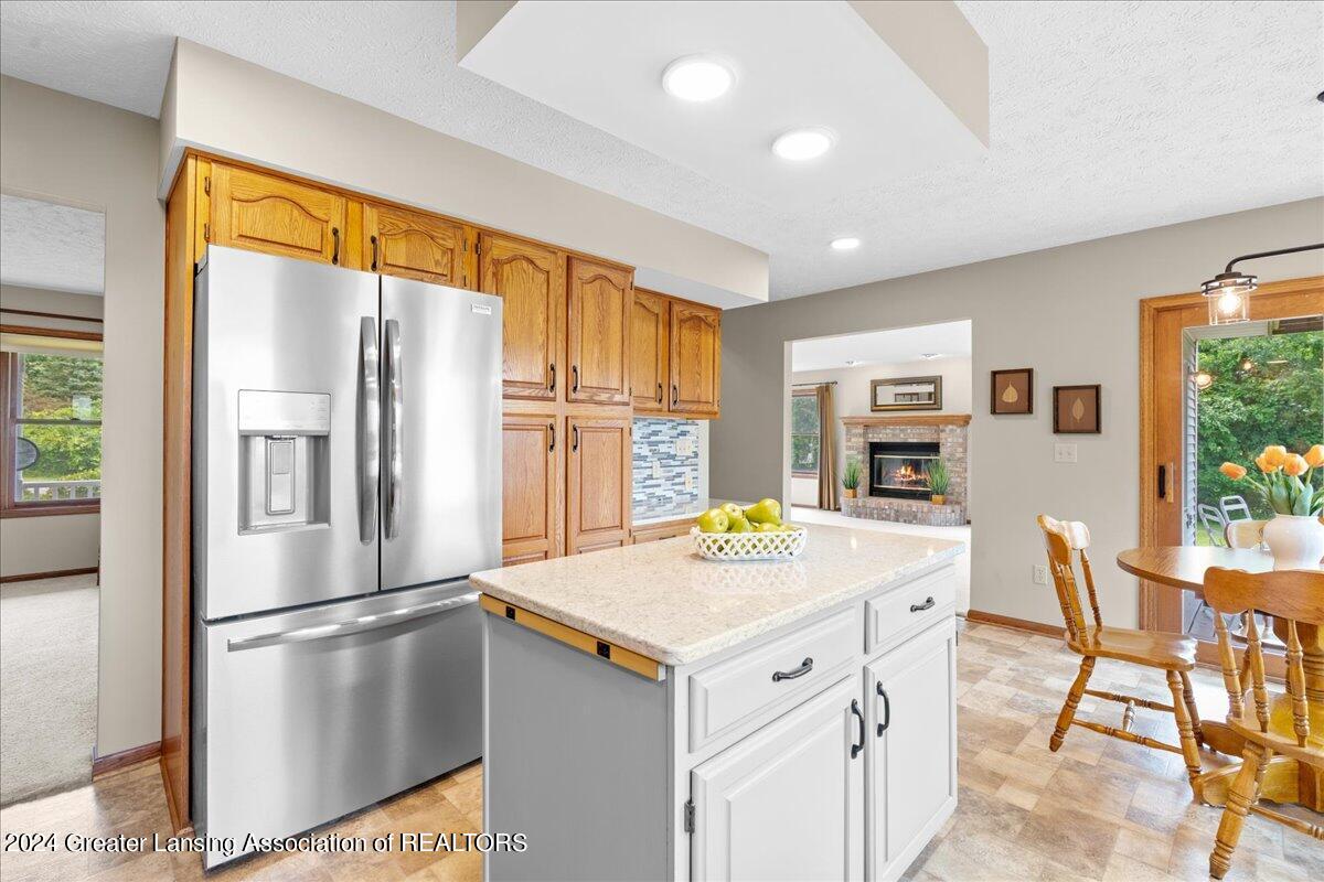 953 Barry Road Haslett, MI 48840 - Photo 26 of 65 24-Media Jett - 40