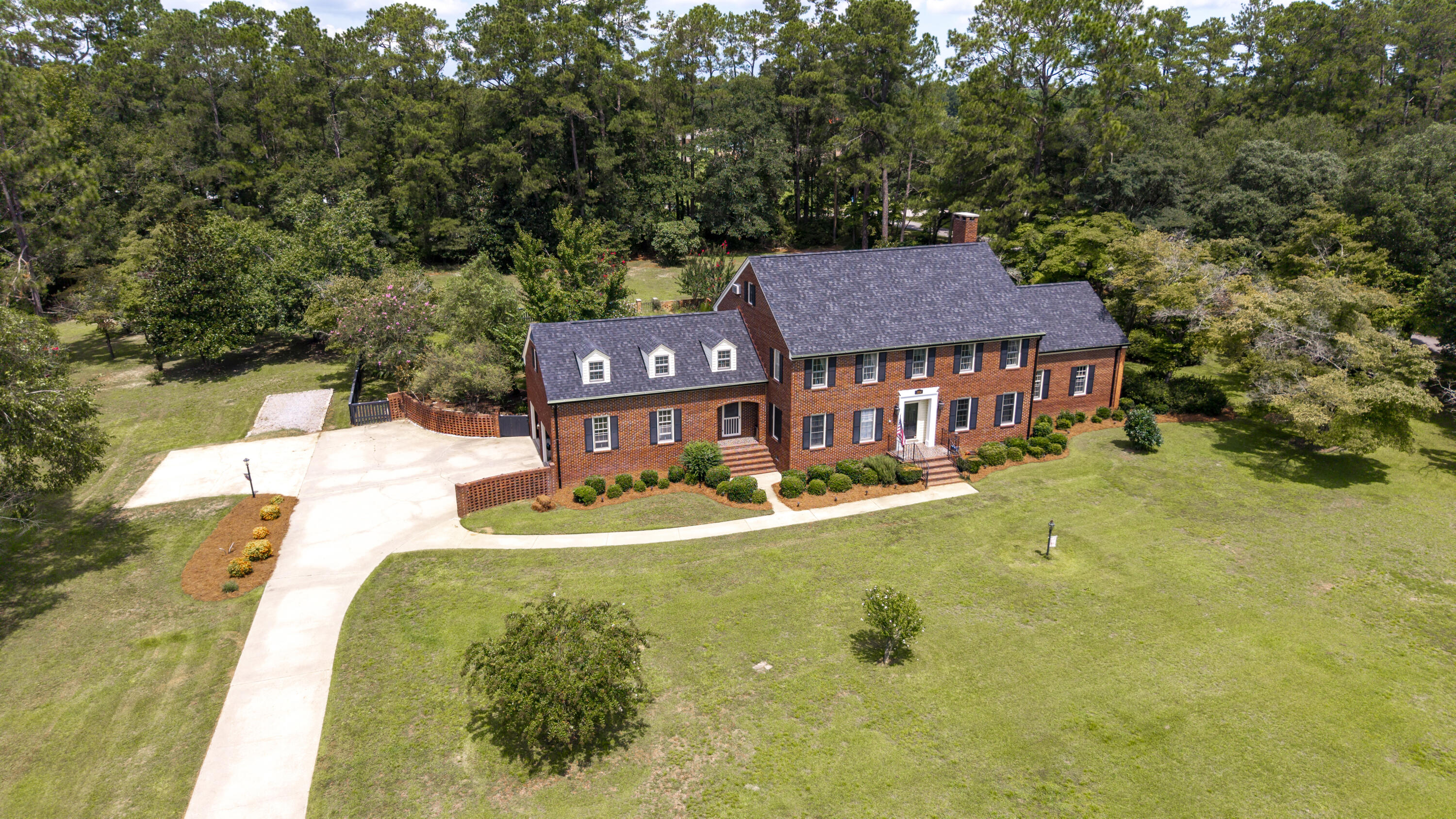 1054 Hickory Ridge Circle Manning, SC 29102 - Photo 10 of 93