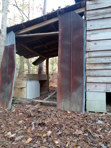 $75,000 | 2722 Highway 23, Modoc, SC 29838