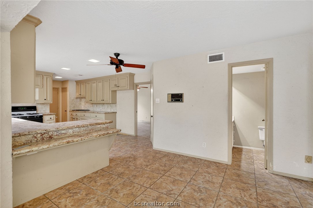 2911 Partridge Circle Bryan, TX 77802 - Photo 11 of 50