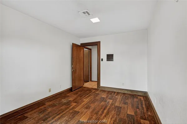 $469,000 | 2911 Partridge Circle, Bryan, TX 77802