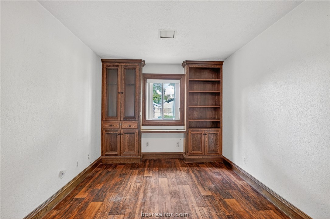 2911 Partridge Circle Bryan, TX 77802 - Photo 18 of 50