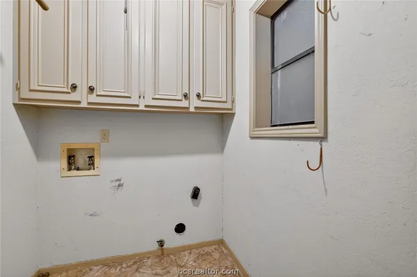 $469,000 | 2911 Partridge Circle, Bryan, TX 77802