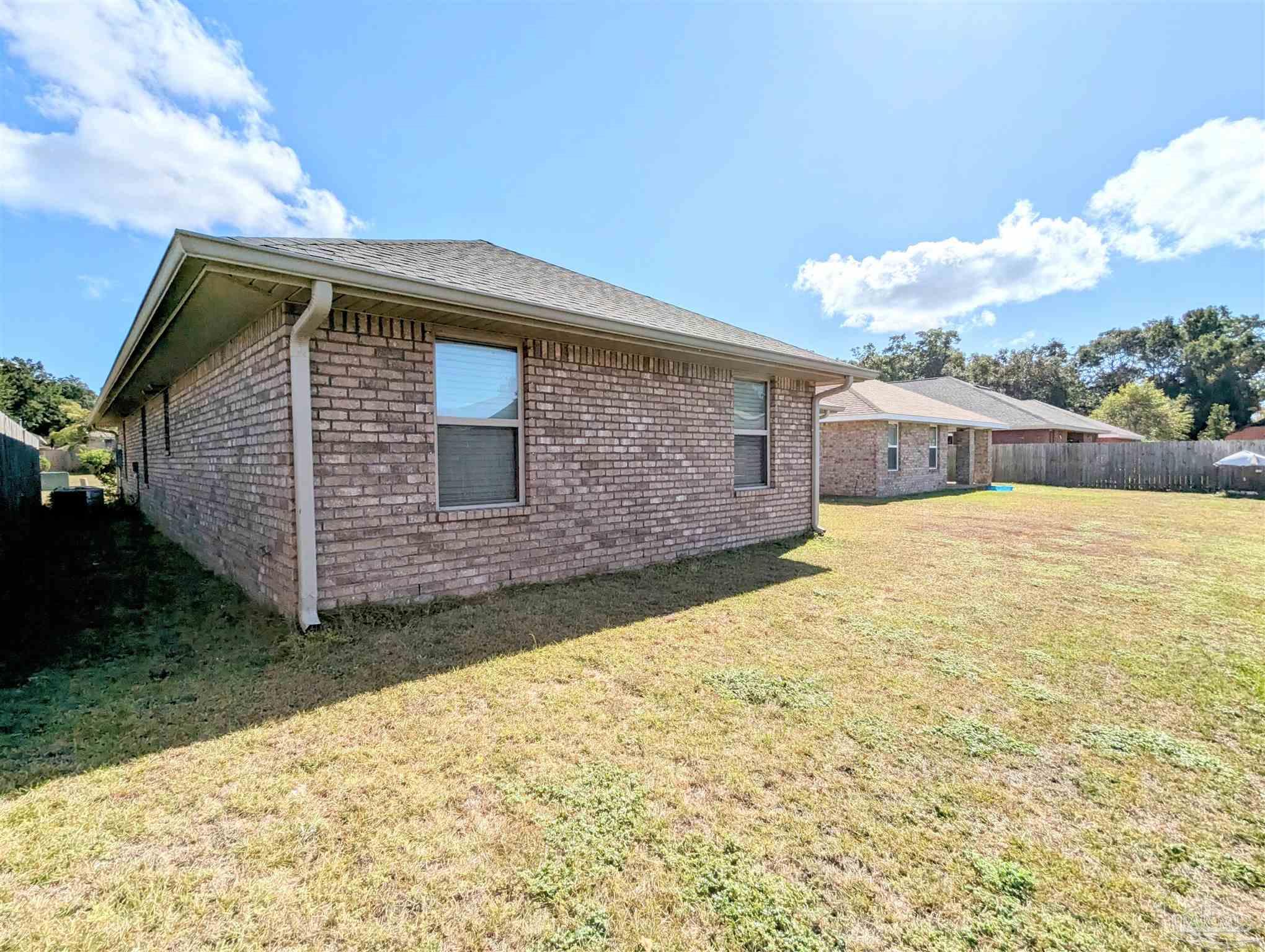 4411 Fiske Street Pace, FL 32571 - Photo 6 of 28