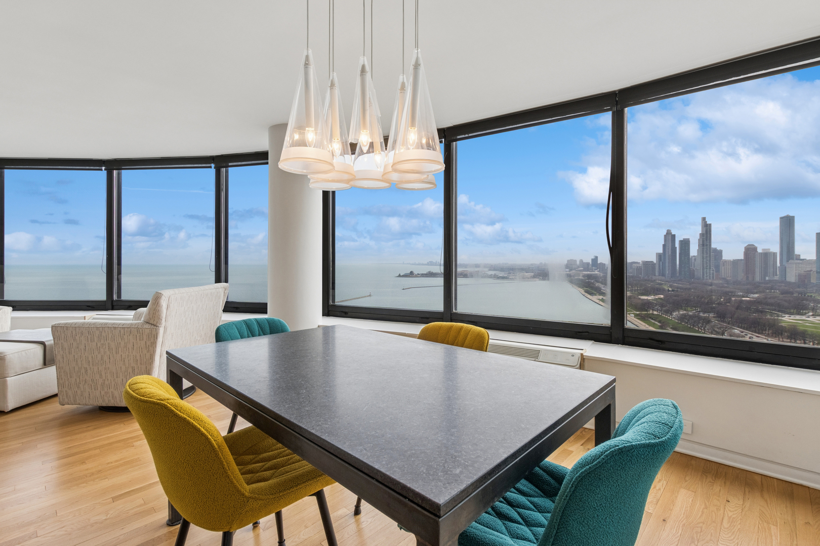 155 North Harbor Drive, Unit 2512 Chicago, IL 60601 - Photo 11 of 34