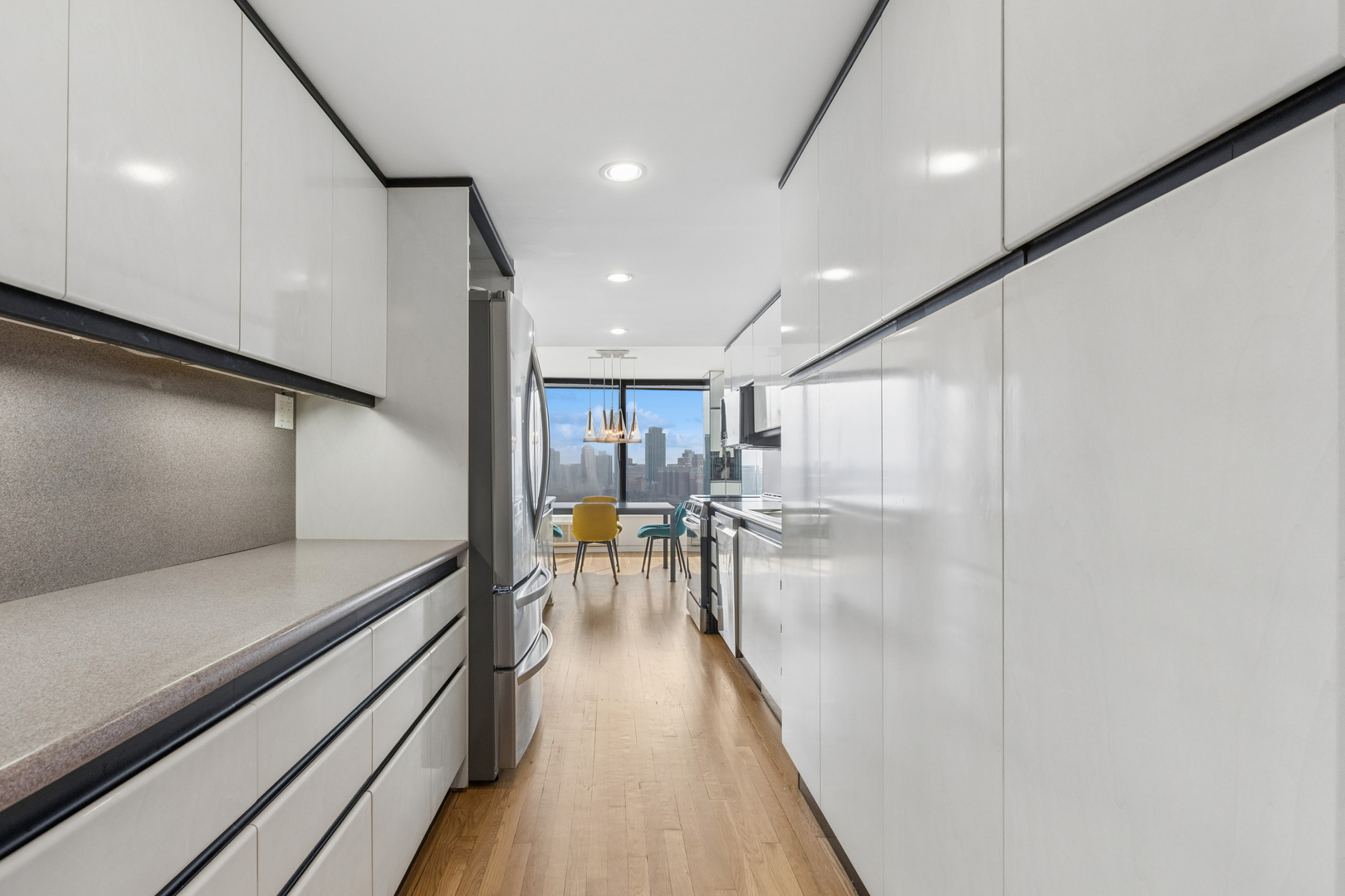 155 North Harbor Drive, Unit 2512 Chicago, IL 60601 - Photo 15 of 34