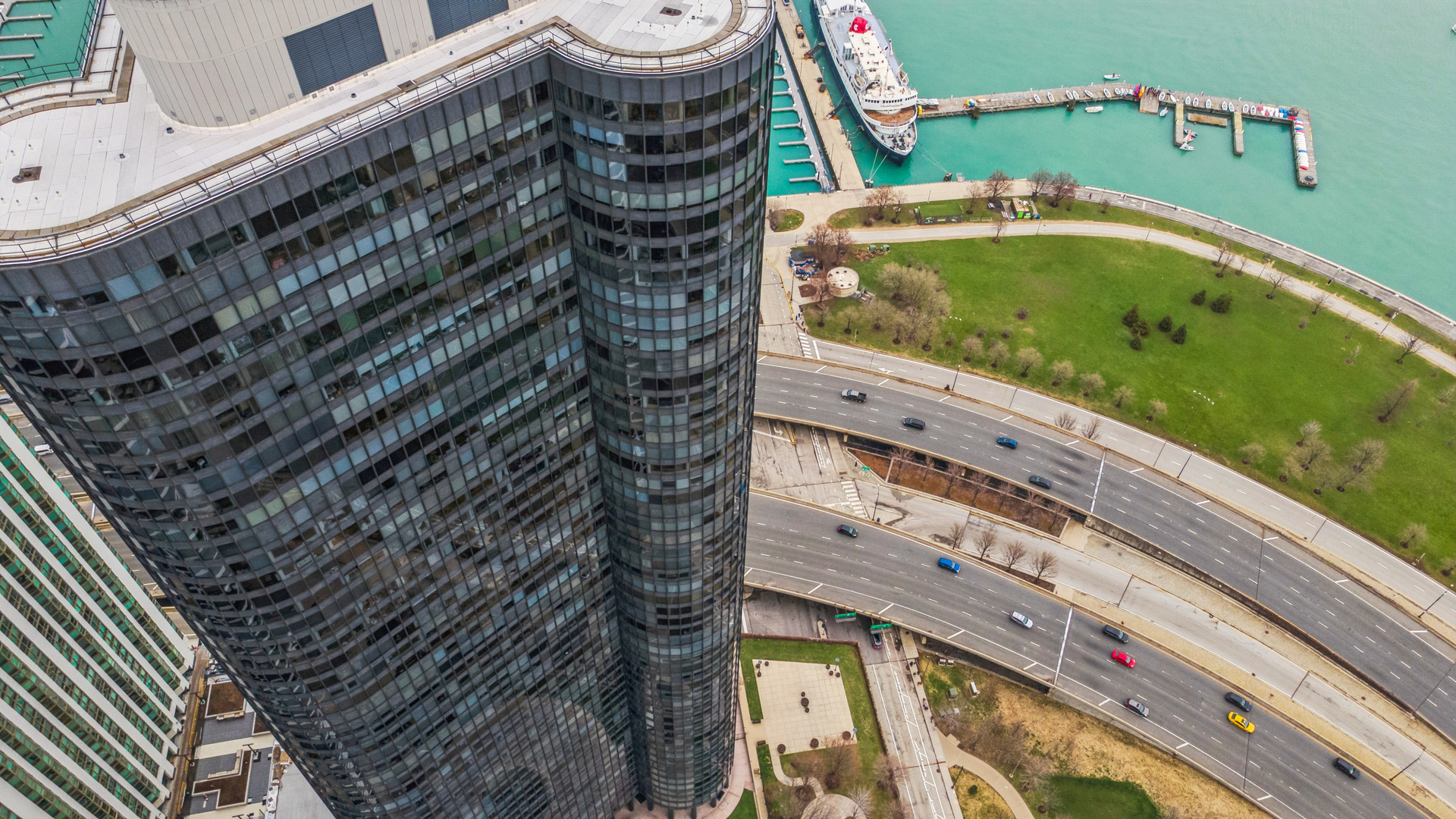 155 North Harbor Drive, Unit 2512 Chicago, IL 60601 - Photo 28 of 34