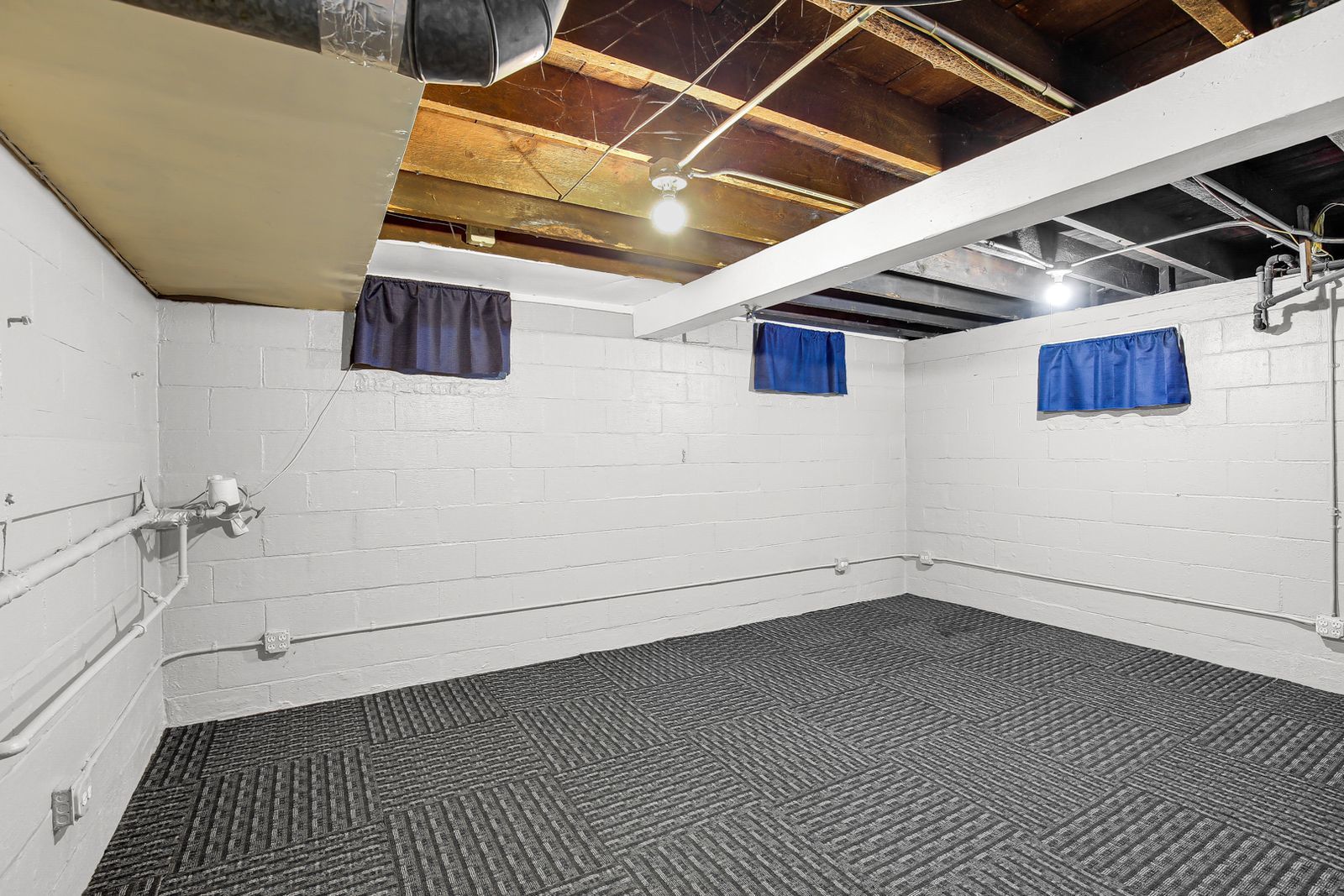 2201 Thornton Lansing Road Lansing, IL 60438 - Photo 19 of 26 a view of an empty room