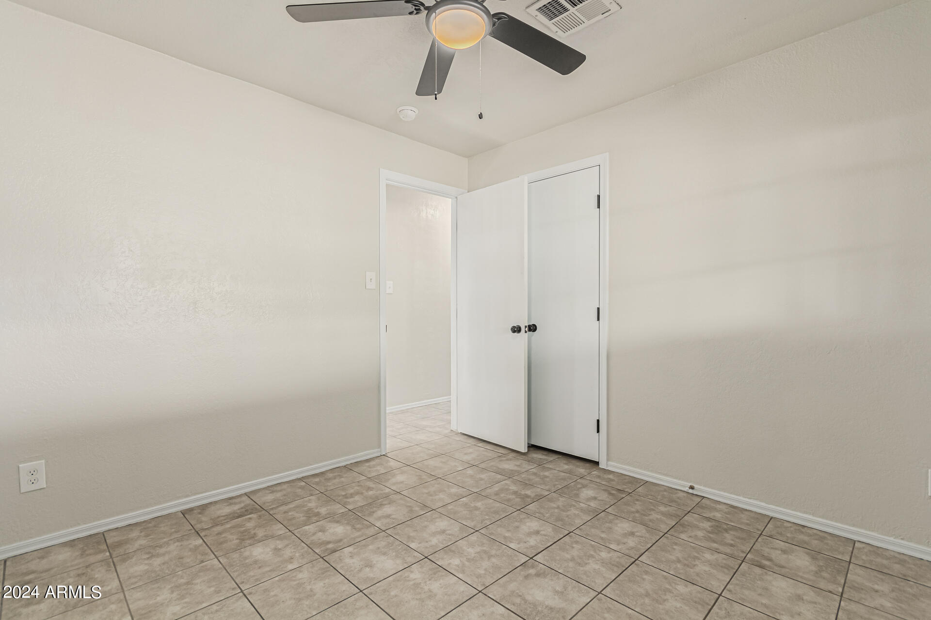 3816 West Thomas Road Phoenix, AZ 85019 - Photo 25 of 32 0024-24 - Thomas