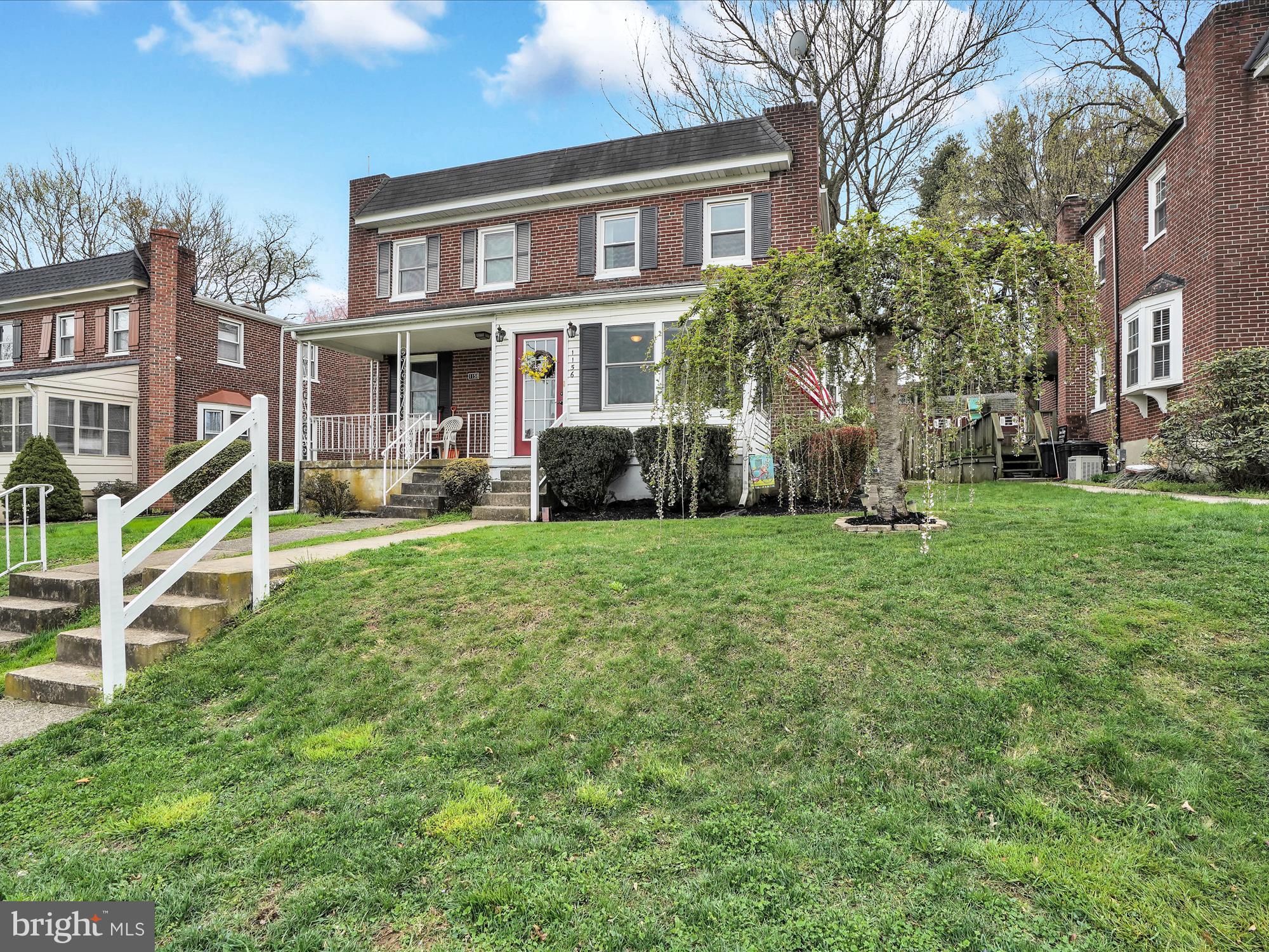 1156 Jamaica Road Lancaster, PA 17602 - Photo 3 of 30 Front of House View 3