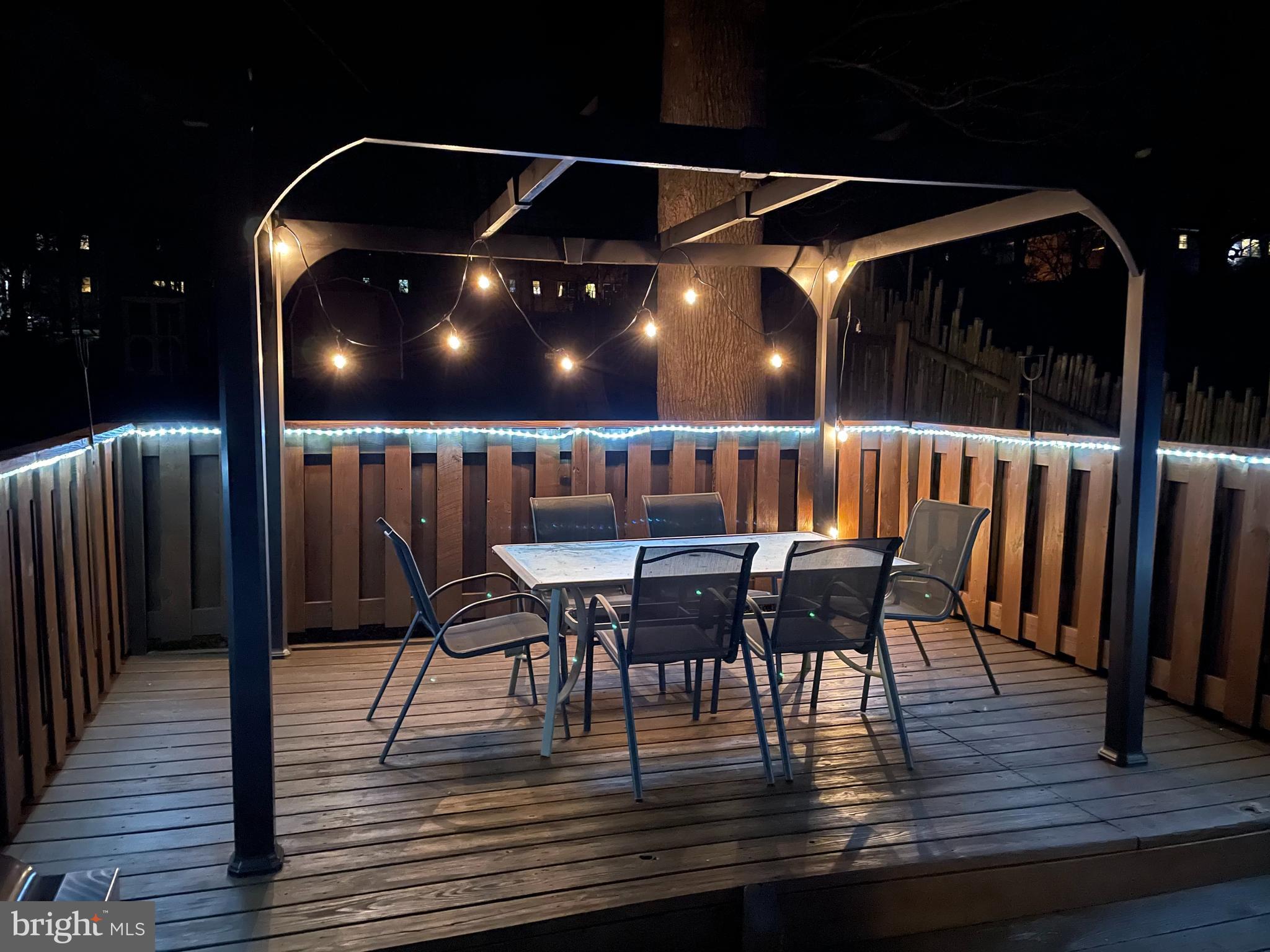 1156 Jamaica Road Lancaster, PA 17602 - Photo 26 of 30 Deck at Night