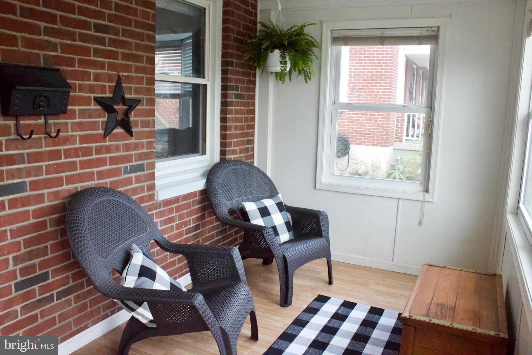1156 Jamaica Road Lancaster, PA 17602 - Photo 5 of 30 Sun Room/Front Porch View 1