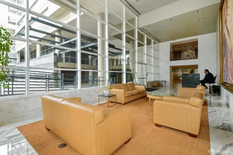 $1,050,000 | 1388 Gough Street, Unit 406, San Francisco, CA 94109