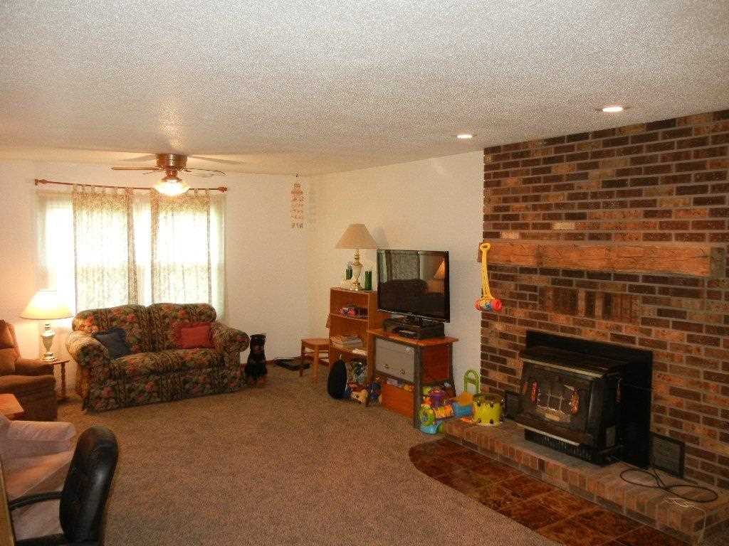 4625 Fahlsing Road Woodburn, IN 46797 - Photo 4 of 25 Gallery Image 4