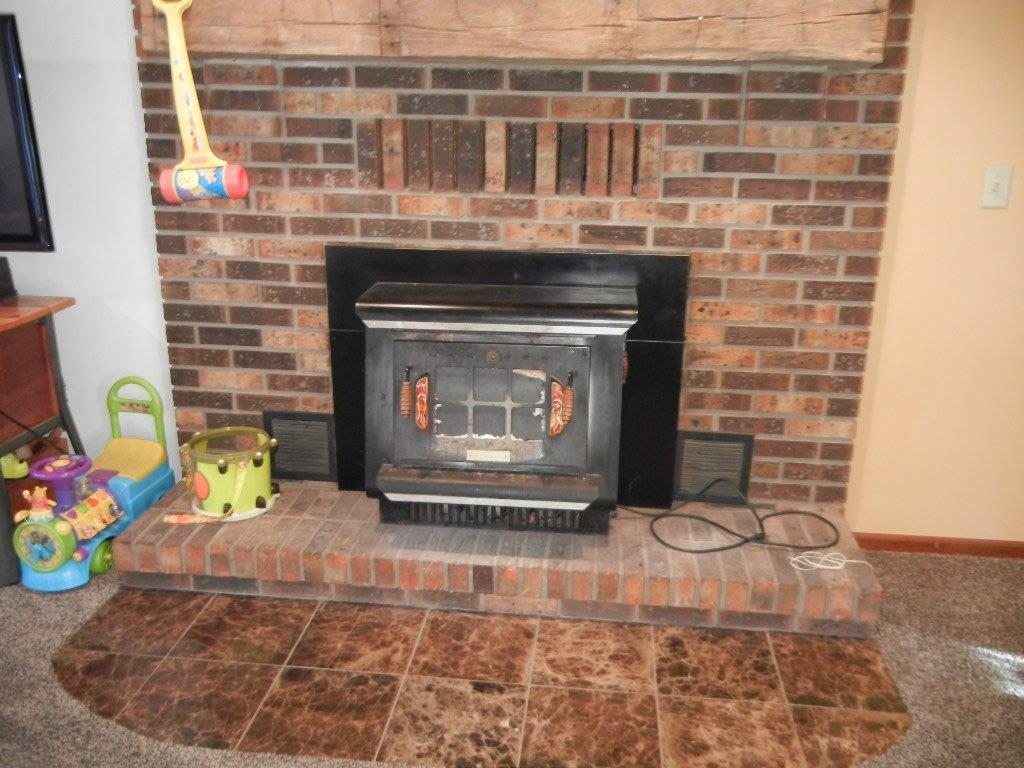 4625 Fahlsing Road Woodburn, IN 46797 - Photo 9 of 25 Gallery Image 9