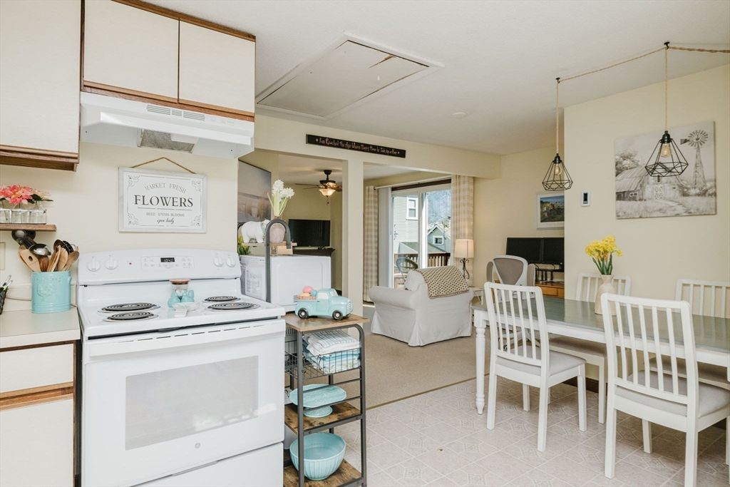 183 Eldridge Street Taunton, MA 02780 - Photo 20 of 40