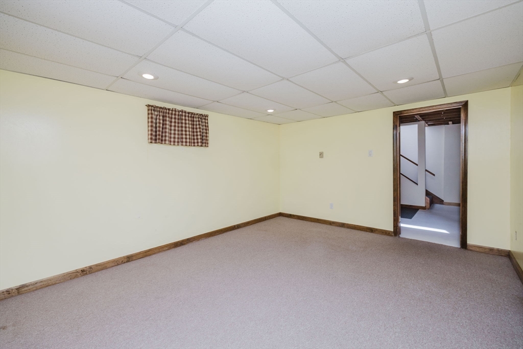 183 Eldridge Street Taunton, MA 02780 - Photo 28 of 40