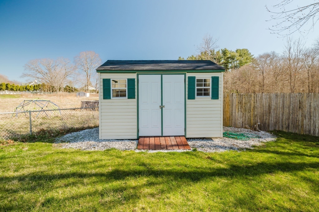 183 Eldridge Street Taunton, MA 02780 - Photo 39 of 40