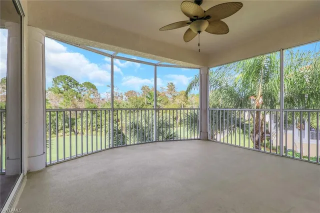 $515,000 | 4863 Hampshire Court, Unit 207, Naples, FL 34112