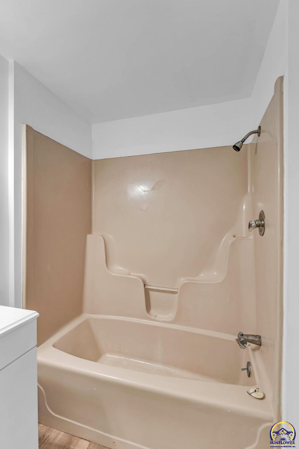 8011 Southeast Croco Road Berryton, KS 66409 - Photo 41 of 50