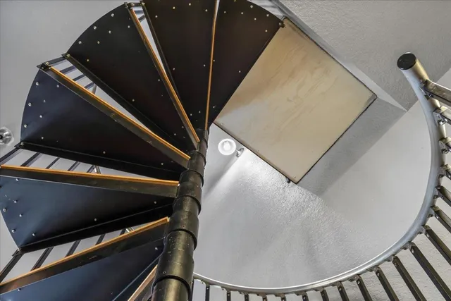 $180,000 | 15 1st Street West, Unit 307, Steinhatchee, FL 32359