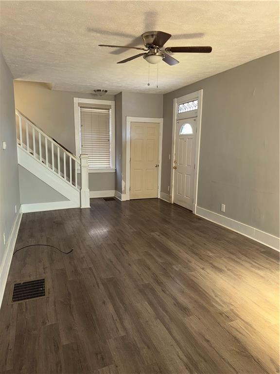 512 Locust Street Irwin, PA 15642 - Photo 8 of 12 Gallery Image 8