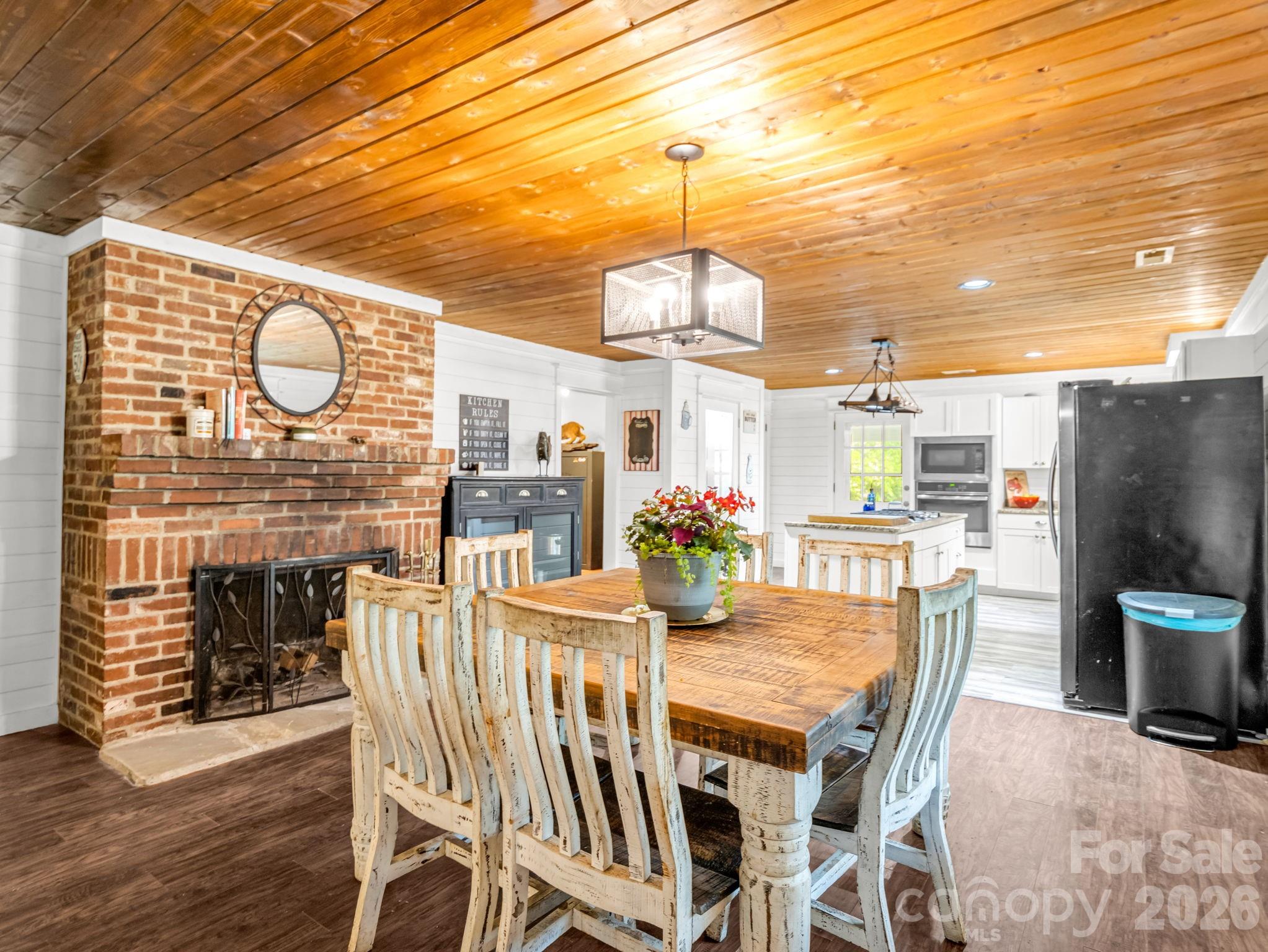 679 Solomon Jones Road Cedar Mountain, NC 28718 - Photo 7 of 38