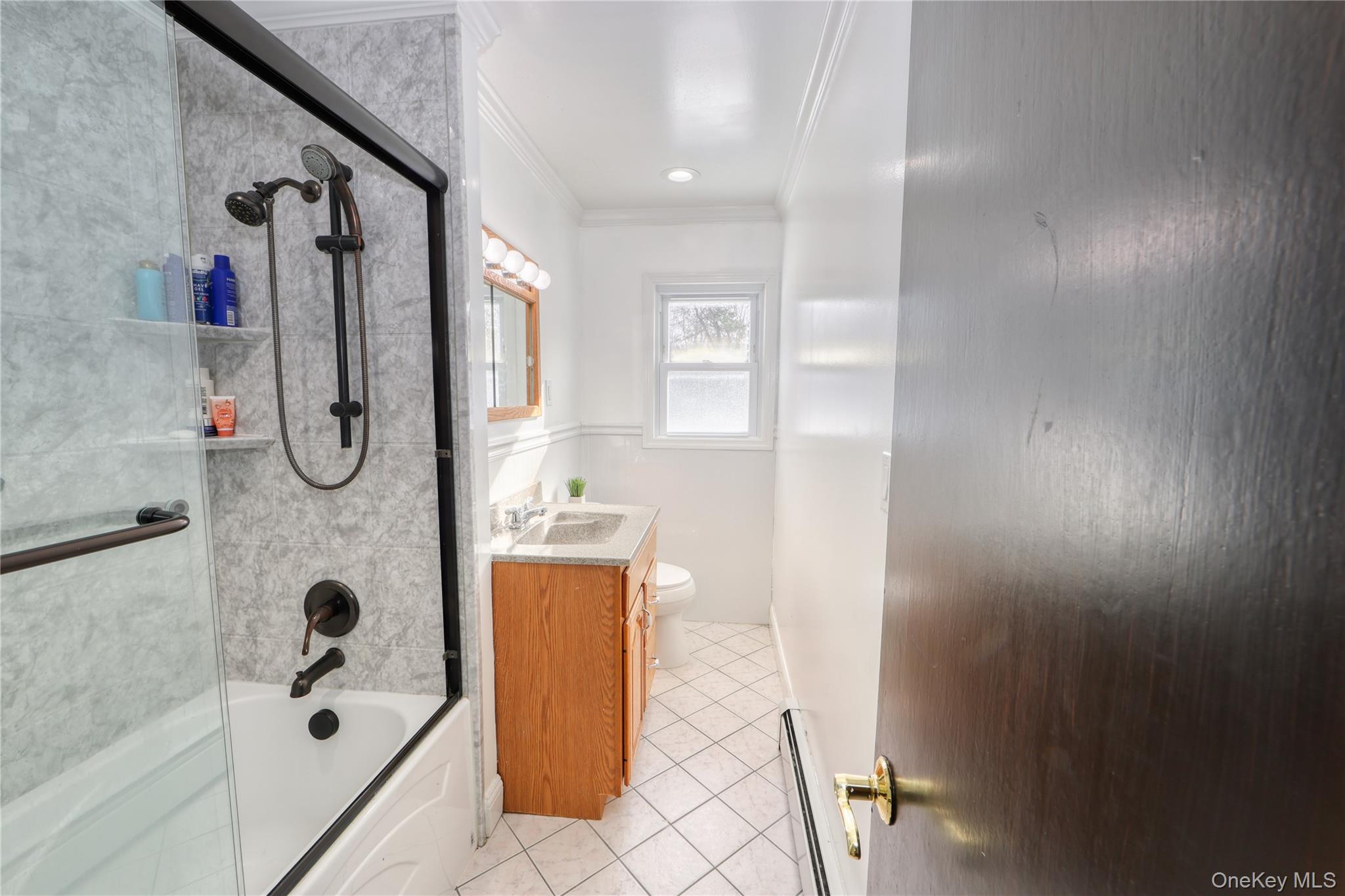 219 Pond Road Bohemia, NY 11716 - Photo 16 of 31