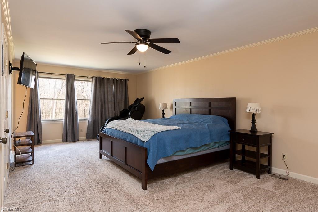 1916 North Clodfelter Road High Point, NC 27265 - Photo 13 of 32 Gallery Image 13