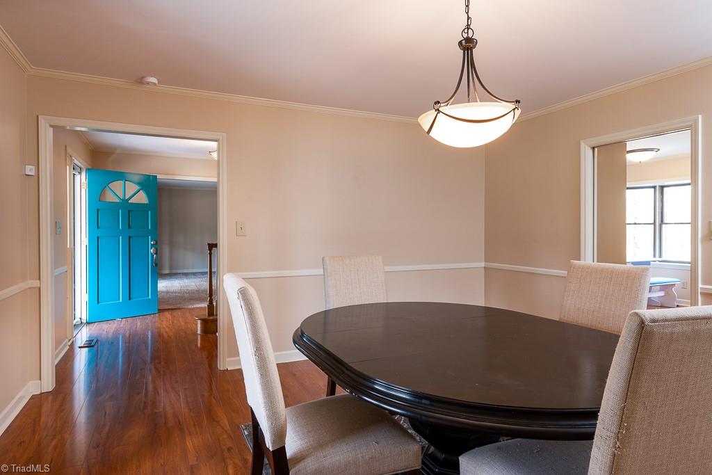 1916 North Clodfelter Road High Point, NC 27265 - Photo 5 of 32 Gallery Image 5