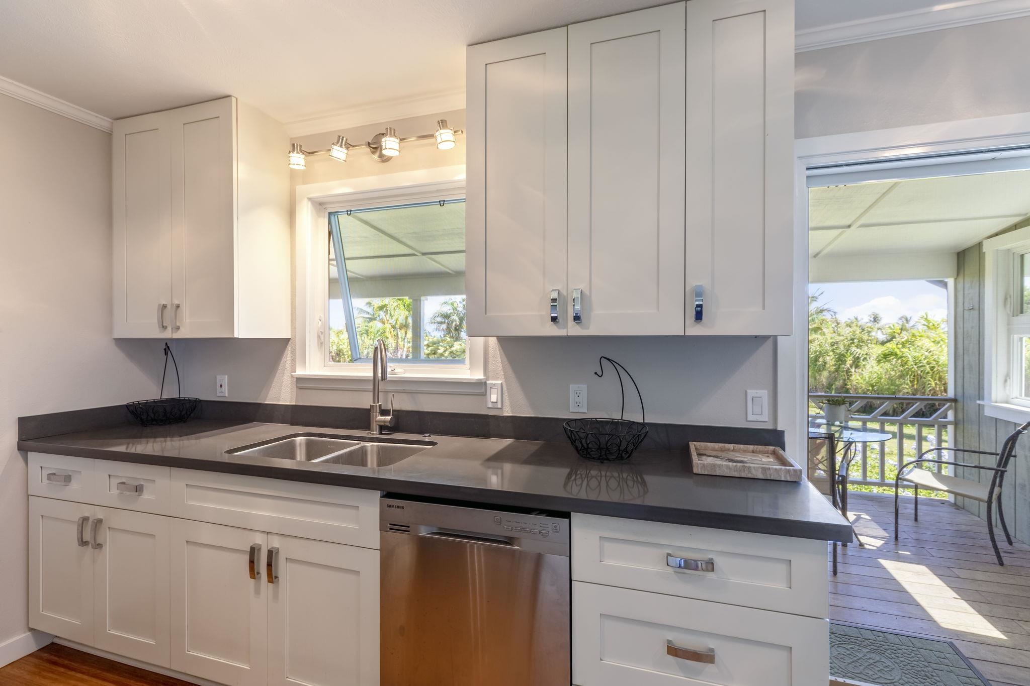 4965 Hana Highway, Unit B Haiku, HI 96708 - Photo 11 of 30