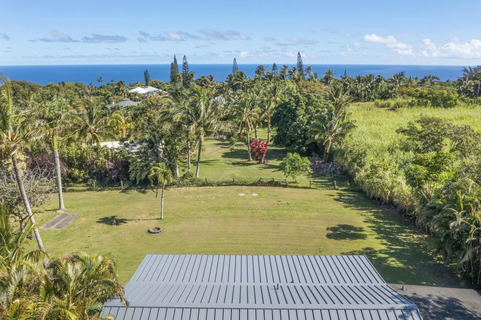 4965 Hana Highway, Unit B Haiku, HI 96708 - Photo 2 of 30