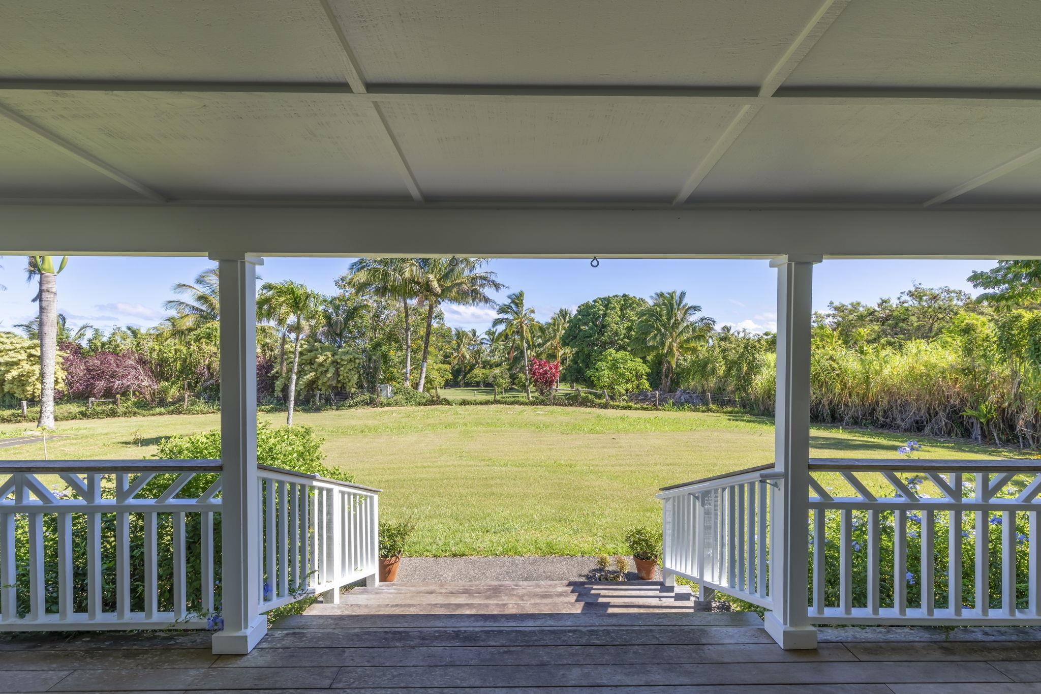 4965 Hana Highway, Unit B Haiku, HI 96708 - Photo 3 of 30