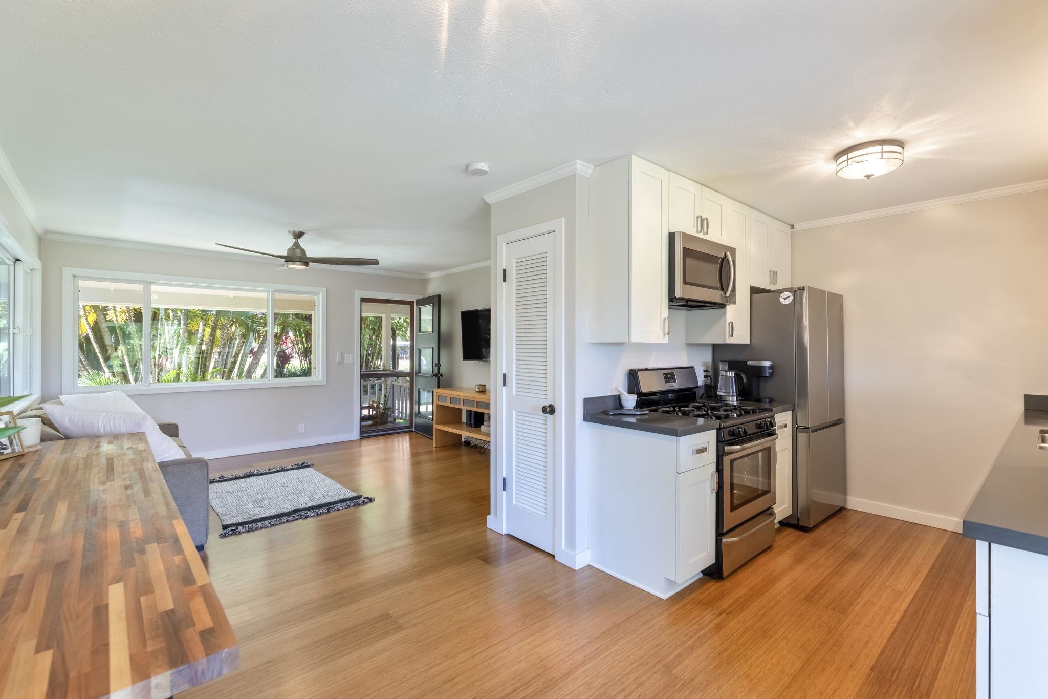 4965 Hana Highway, Unit B Haiku, HI 96708 - Photo 9 of 30