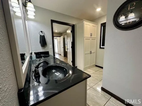 $479,900 | 140 Knotting Hill Drive, Springville, IN 47462