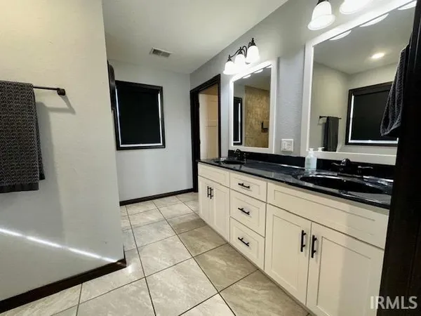 $479,900 | 140 Knotting Hill Drive, Springville, IN 47462