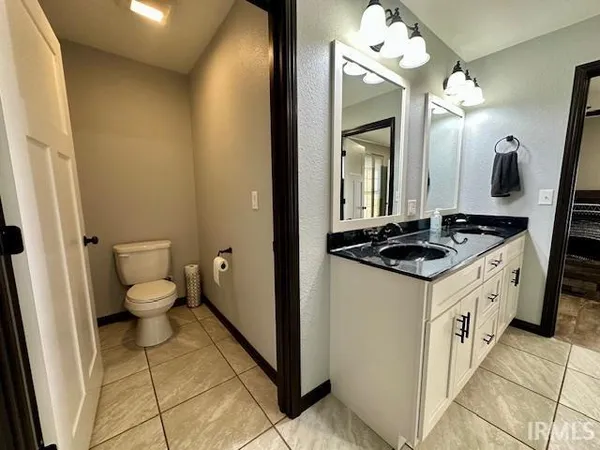 $479,900 | 140 Knotting Hill Drive, Springville, IN 47462