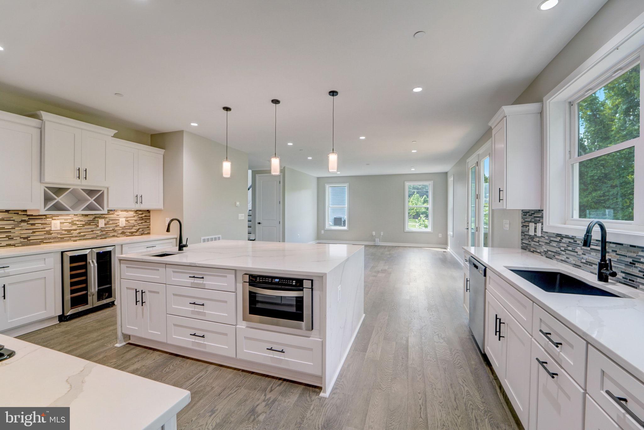 7618 Carla Road Pikesville, MD 21208 - Photo 13 of 44