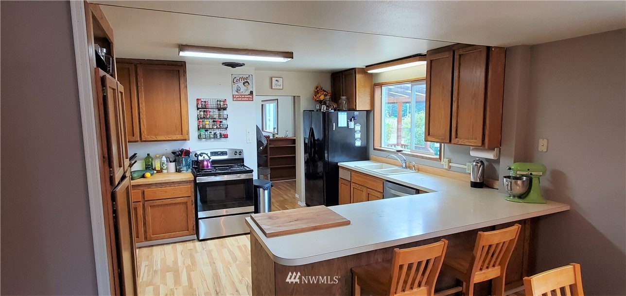 18845 Milltown Road Mount Vernon, WA 98273 - Photo 3 of 40 Gallery Image 3