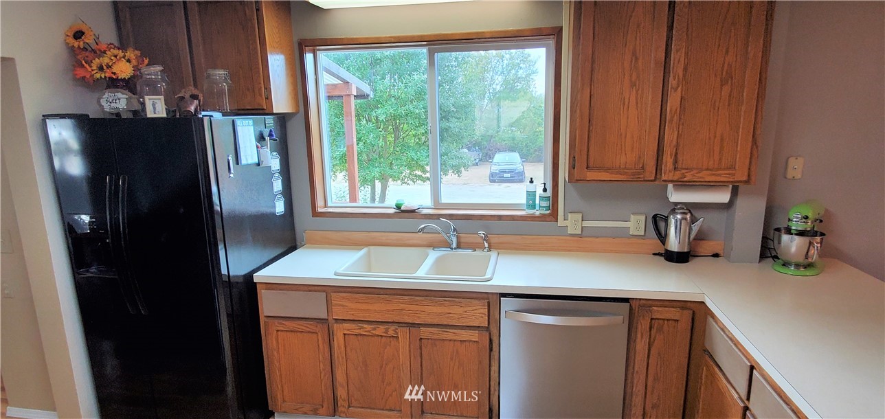18845 Milltown Road Mount Vernon, WA 98273 - Photo 5 of 40 Gallery Image 5