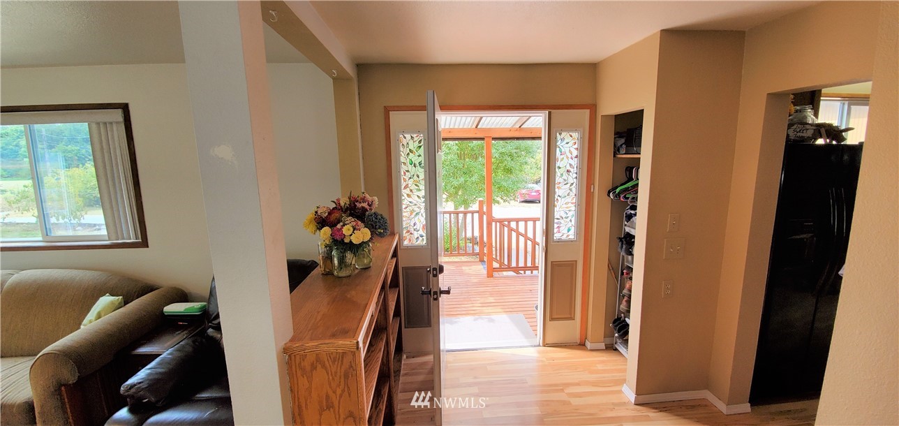 18845 Milltown Road Mount Vernon, WA 98273 - Photo 7 of 40 Gallery Image 7