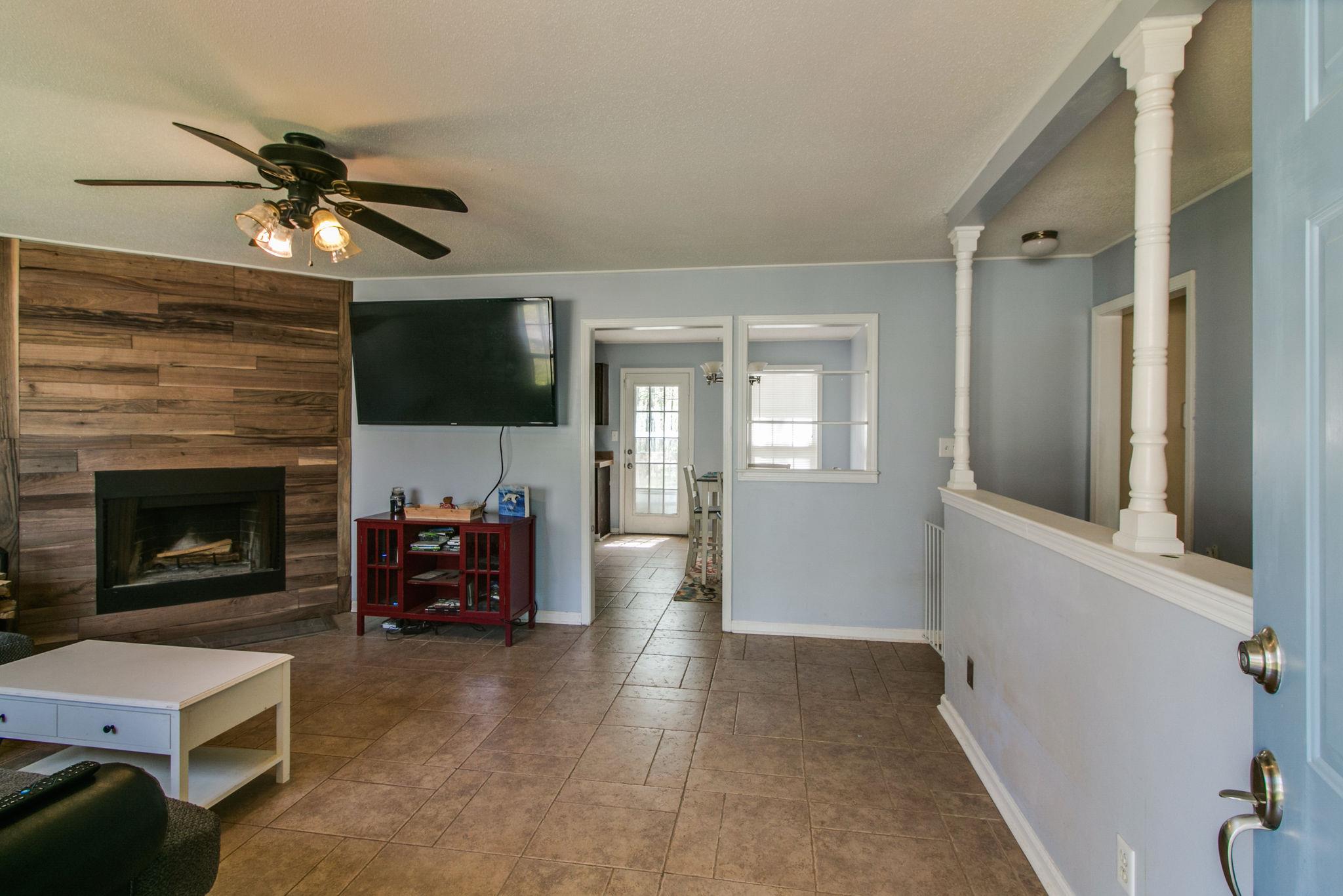 3494 Hunters Ridge Woodlawn, TN 37191 - Photo 5 of 27 Gallery Image 5