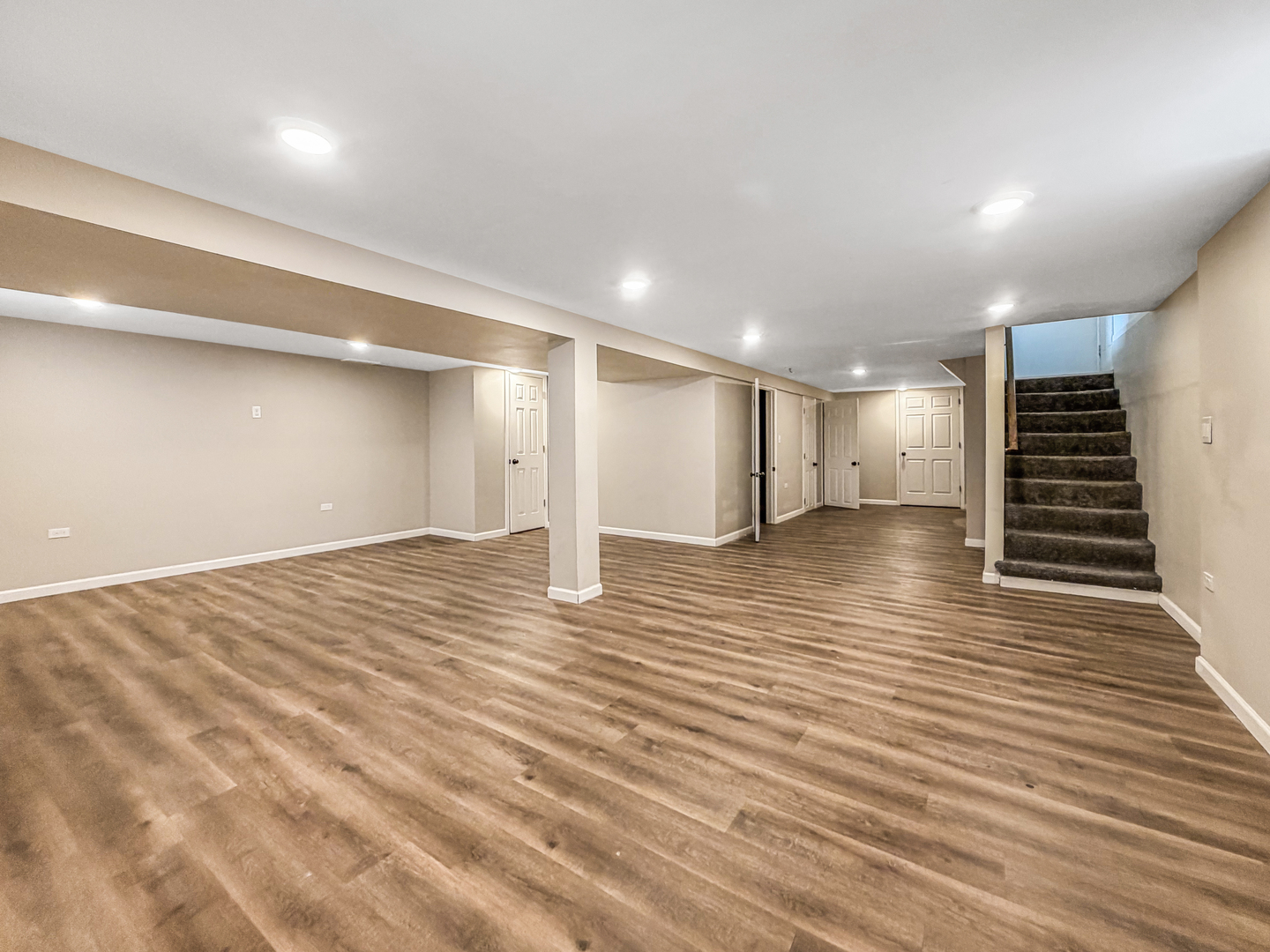 7241 Beloit Avenue Bridgeview, IL 60455 - Photo 18 of 26 a view of empty room with wooden floor