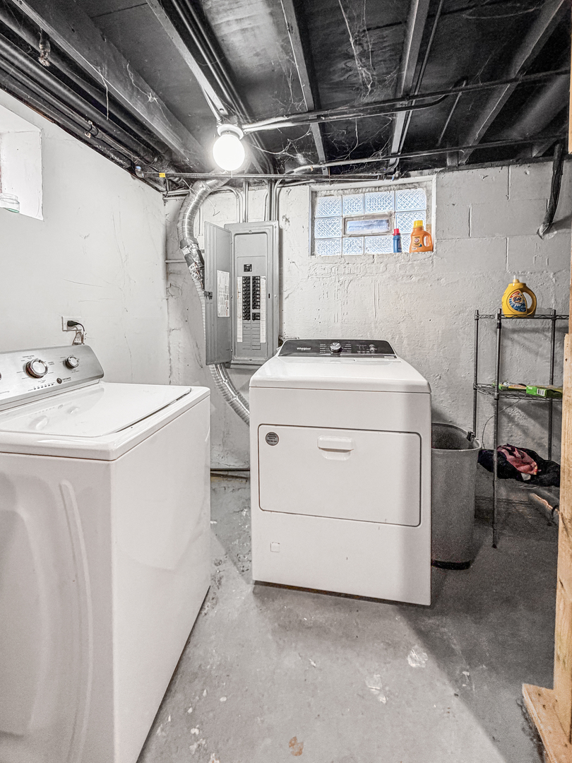 7241 Beloit Avenue Bridgeview, IL 60455 - Photo 26 of 26 a utility room with dryer and washer