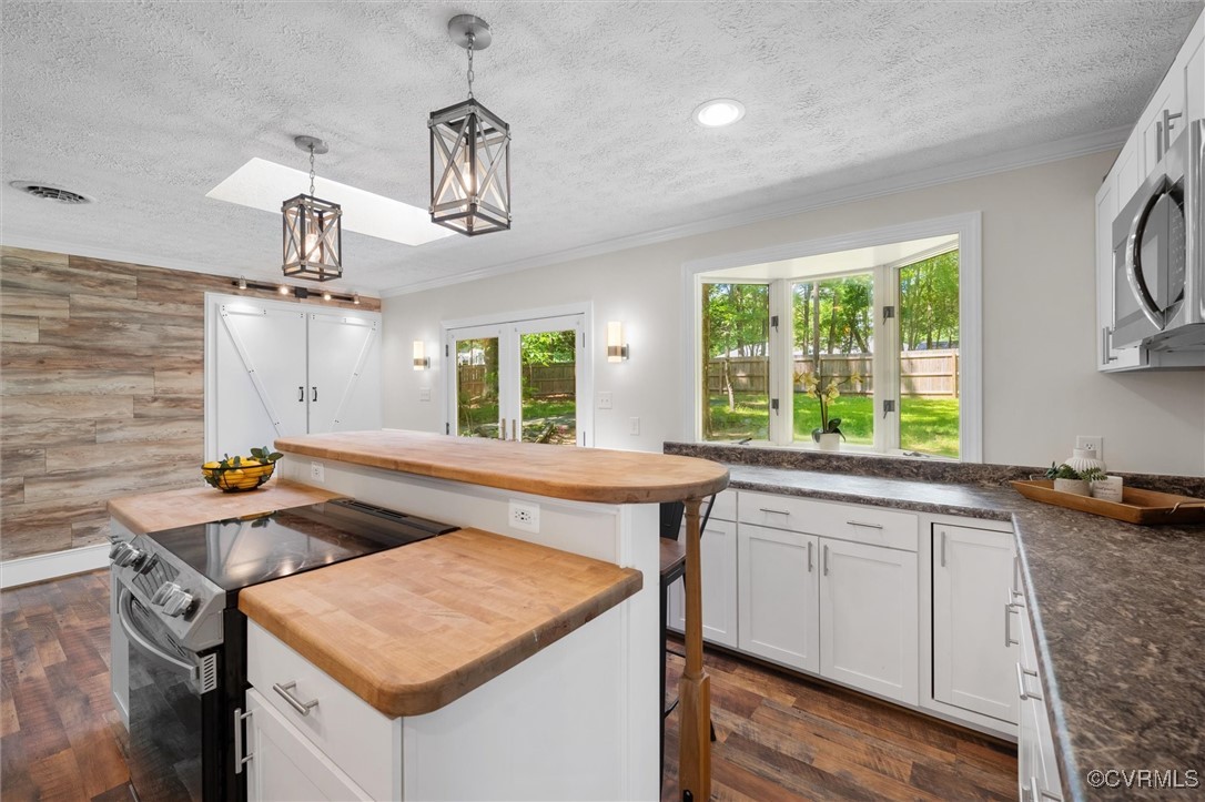8318 Elkhardt Road North Chesterfield, VA 23235 - Photo 18 of 24 Gallery Image 18