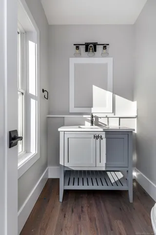 $1,499,900 | 4 B Vona Way, Newtown, CT 06470