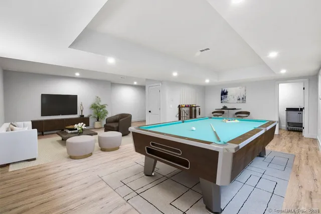 $1,499,900 | 4 B Vona Way, Newtown, CT 06470