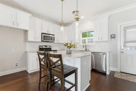 $189,000 | 1220 Pithon Street, Unit 9, Lake Charles, LA 70601